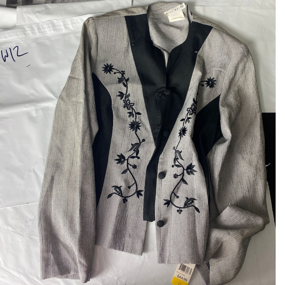 Miss H.B. Womens Size 14 Black & White Floral Embroidered Blazer Jacket